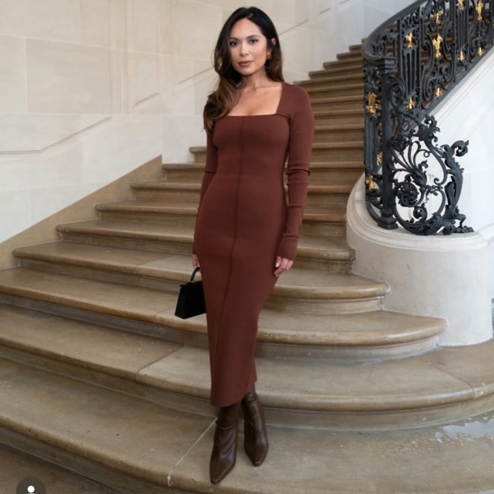 Victoria Beckham brown knit midi dress